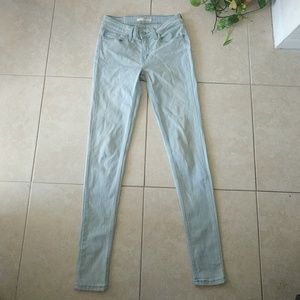 Levi's 535 Super Skinny Jeans